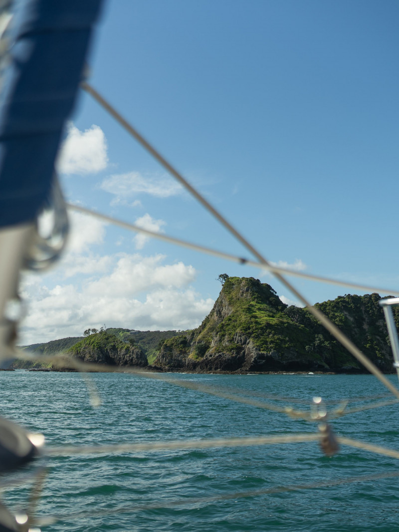 Day Sailing Charter with Island Stop and Lunch 8