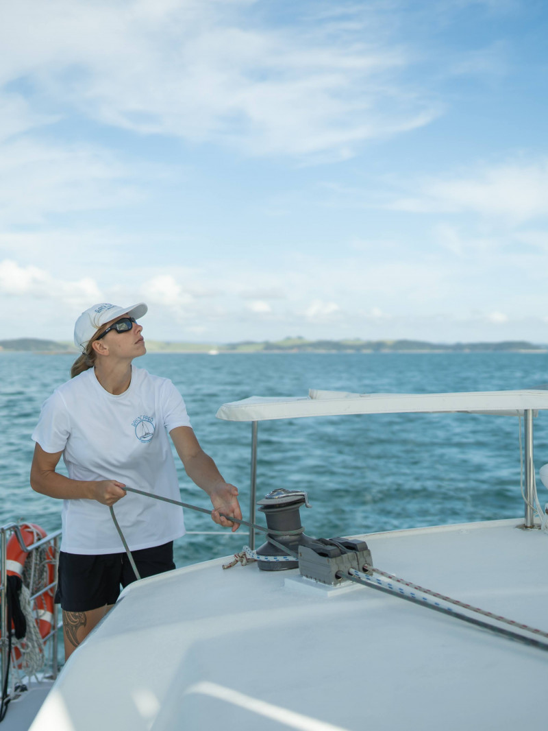 Day Sailing Charter with Island Stop and Lunch 9