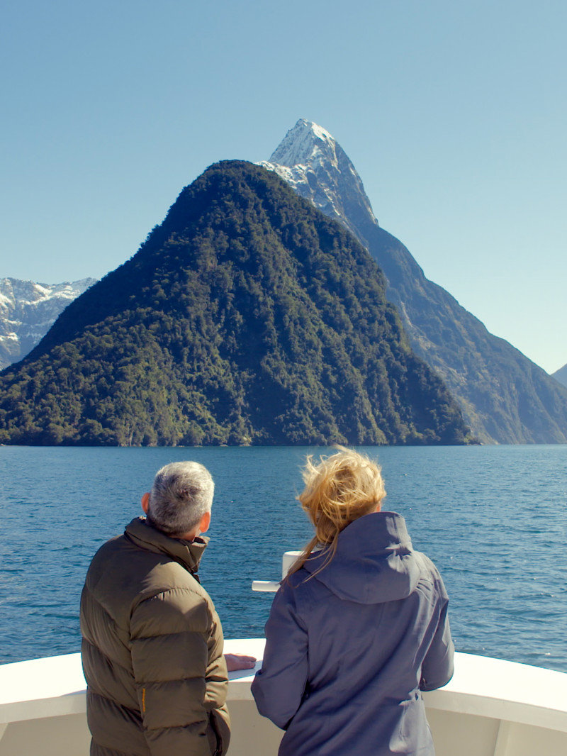 Fiordland Tours - Milford Sound Tours & Walks 7