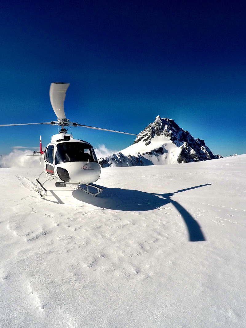 Glacier Southern Lakes Helicopters  4