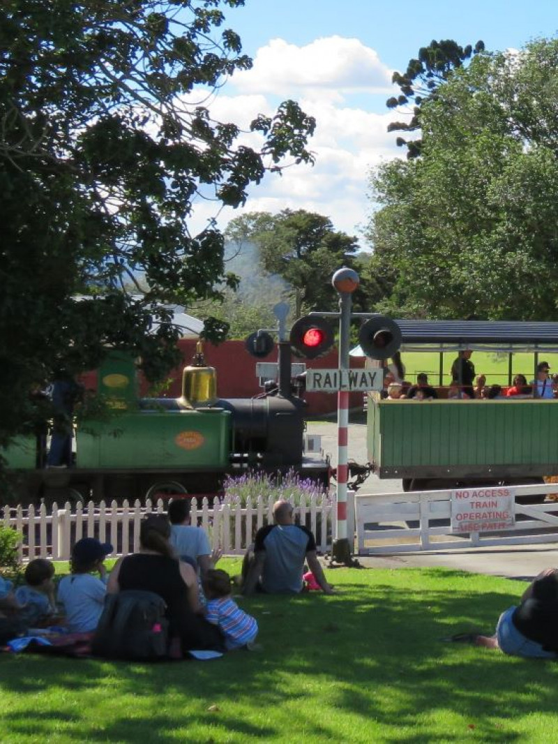 Kiwi North Museum Kiwi House Heritage Park 2