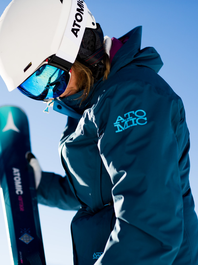 Snowbiz Ski & Snowboard Rental   |   2022 1