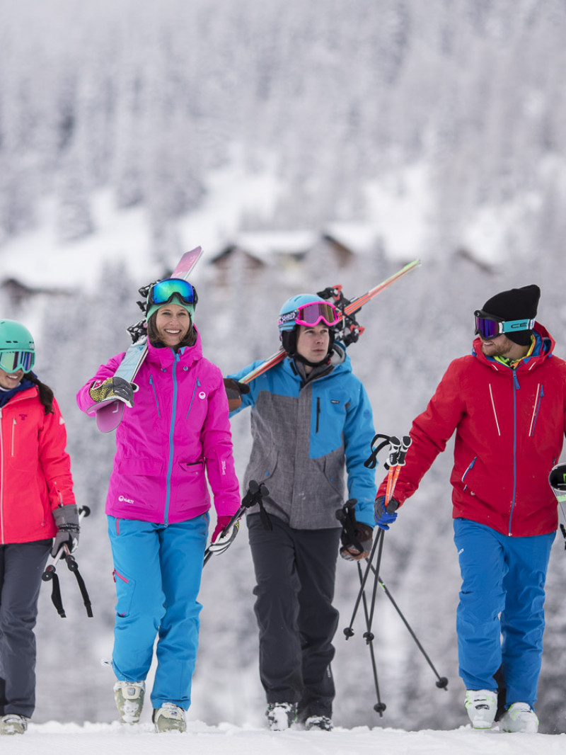 Snowbiz Ski & Snowboard Rental   |   2022 2