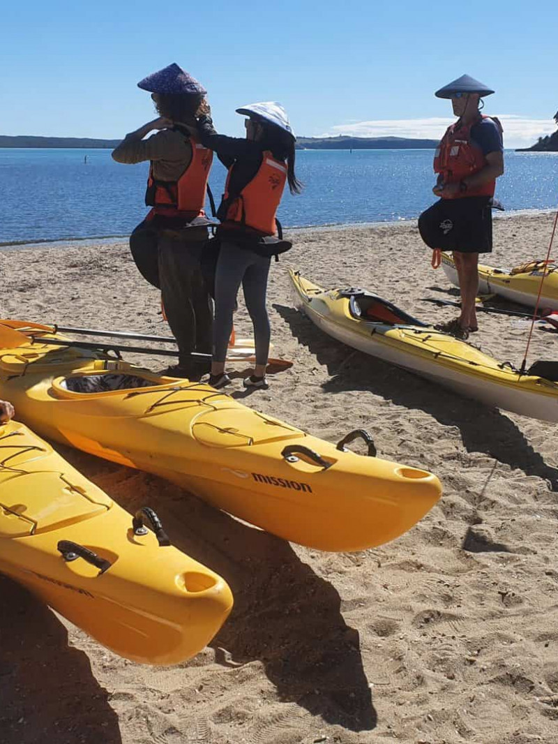 Browns Island Sea Kayak Tour 4