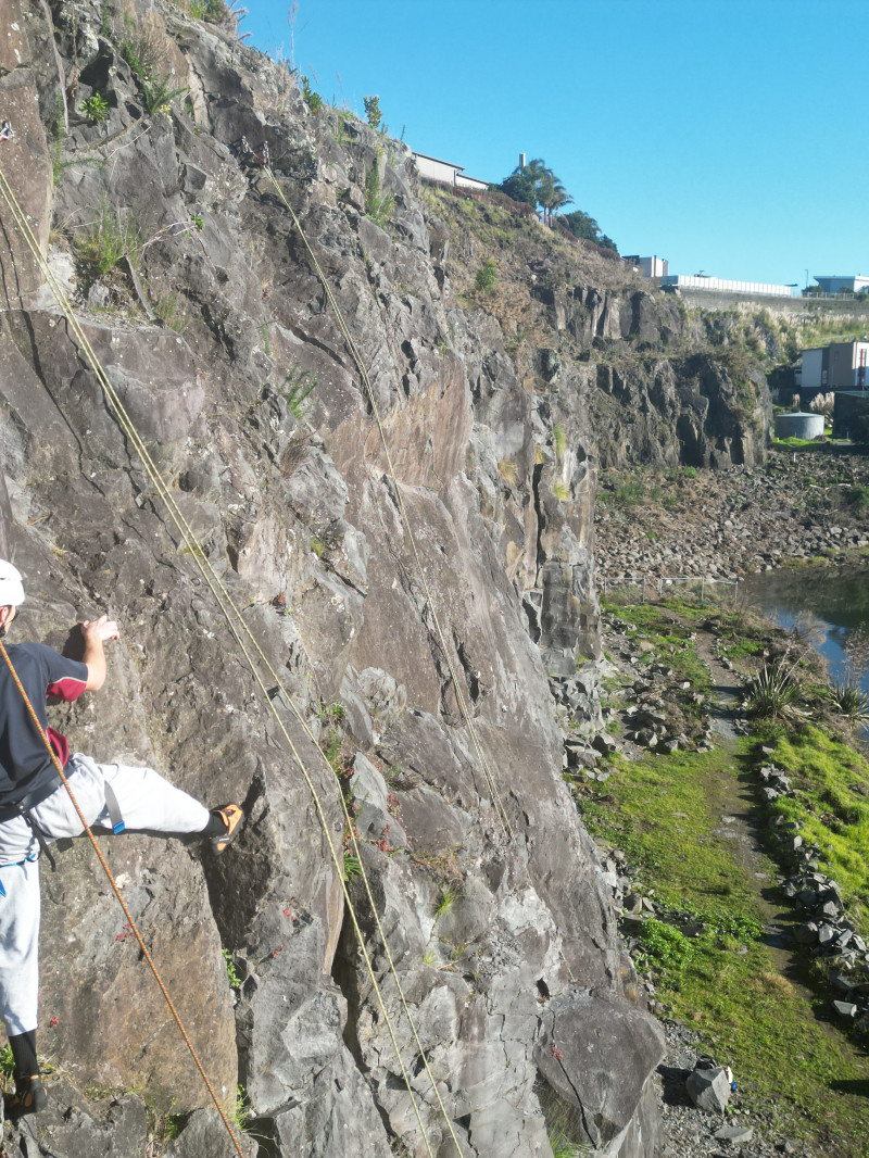 Auckland Outdoor Rock Climbing  4