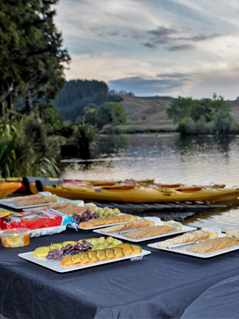 Waimarino Evening Glowworm Kayak Tour Tauranga 1