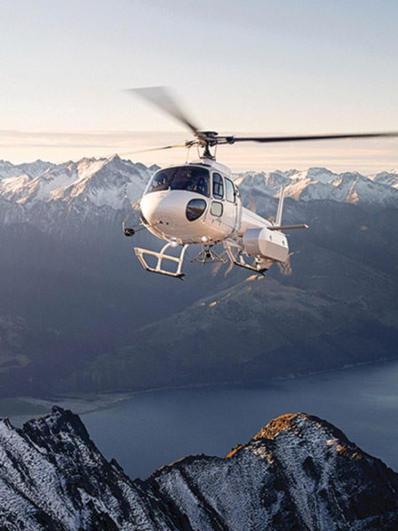 Wanaka, Mt Aspiring, Milford Sound & Mt Cook Helicopter Scenic Flights 8